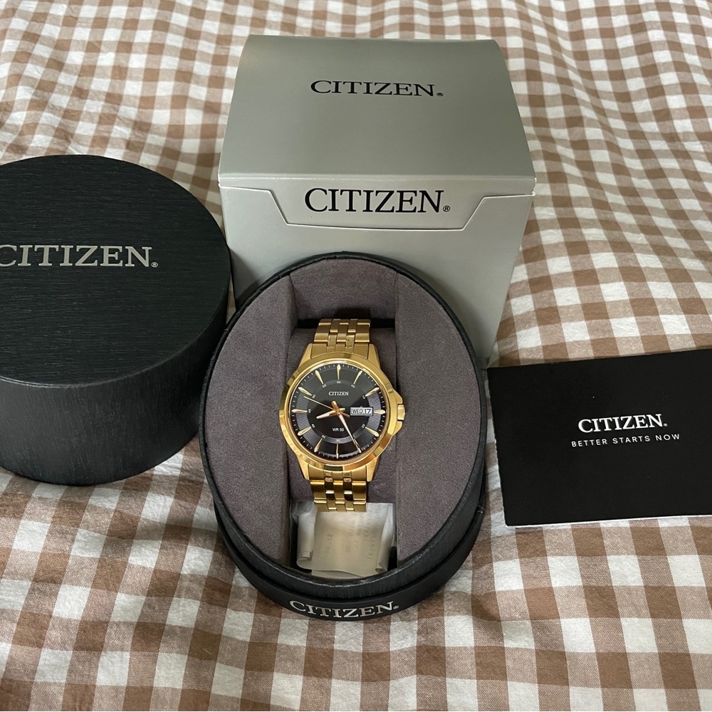 Citizen Gold-Tone Men’s Watch – Black Dial, Day/Date